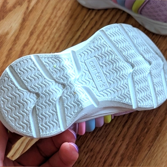 Carter's baby toddler girl rainbow sneakers shoes. Size: 6 - Picture 4 of 5